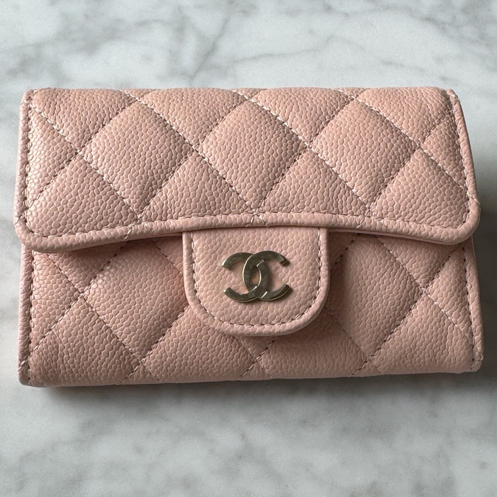 ❌ SOLD ❌NIB (New in Box) Chanel Flap Cardholder - 2024 Light Pink / Gold HW
